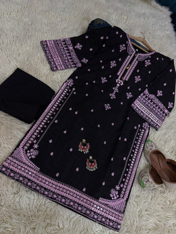 ℝ𝕒𝕞𝕖𝕖𝕟