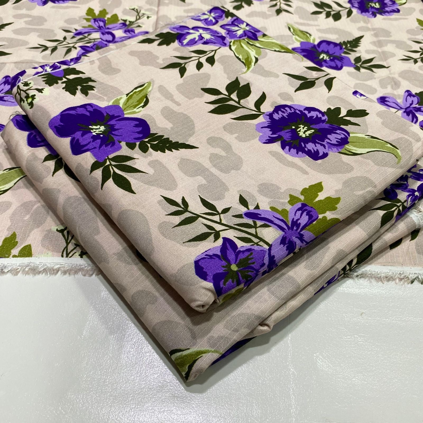 Bareeze Linen Unstich 2pcs